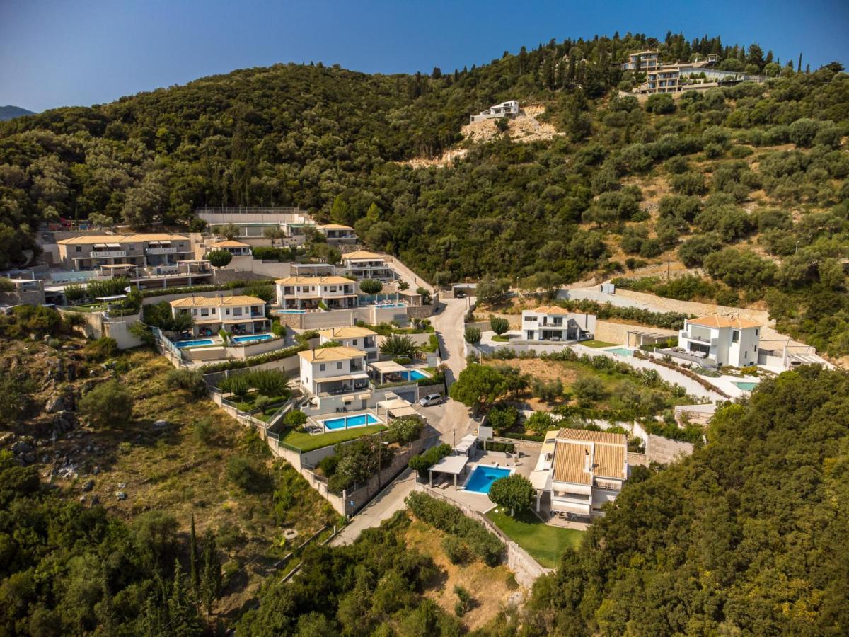 Thealos Village Aparthotel Lefkada Lygia  Esterno foto